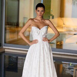New Off White Strapless Bridal Dress w/ Floral Pattern & Front Bow JT2700AW
